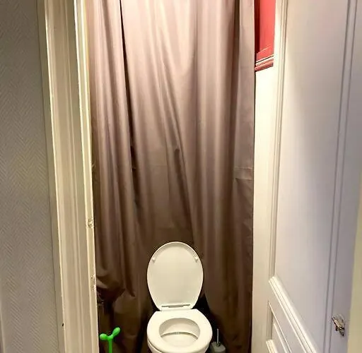 Appartement And Cosy Menilmontant Parijs